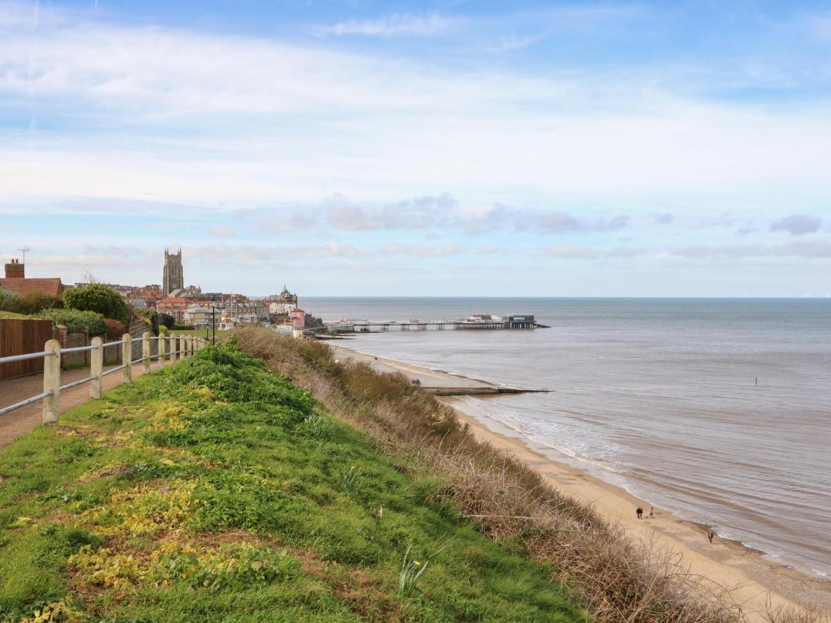 Pebbles Vila Cromer Exterior foto